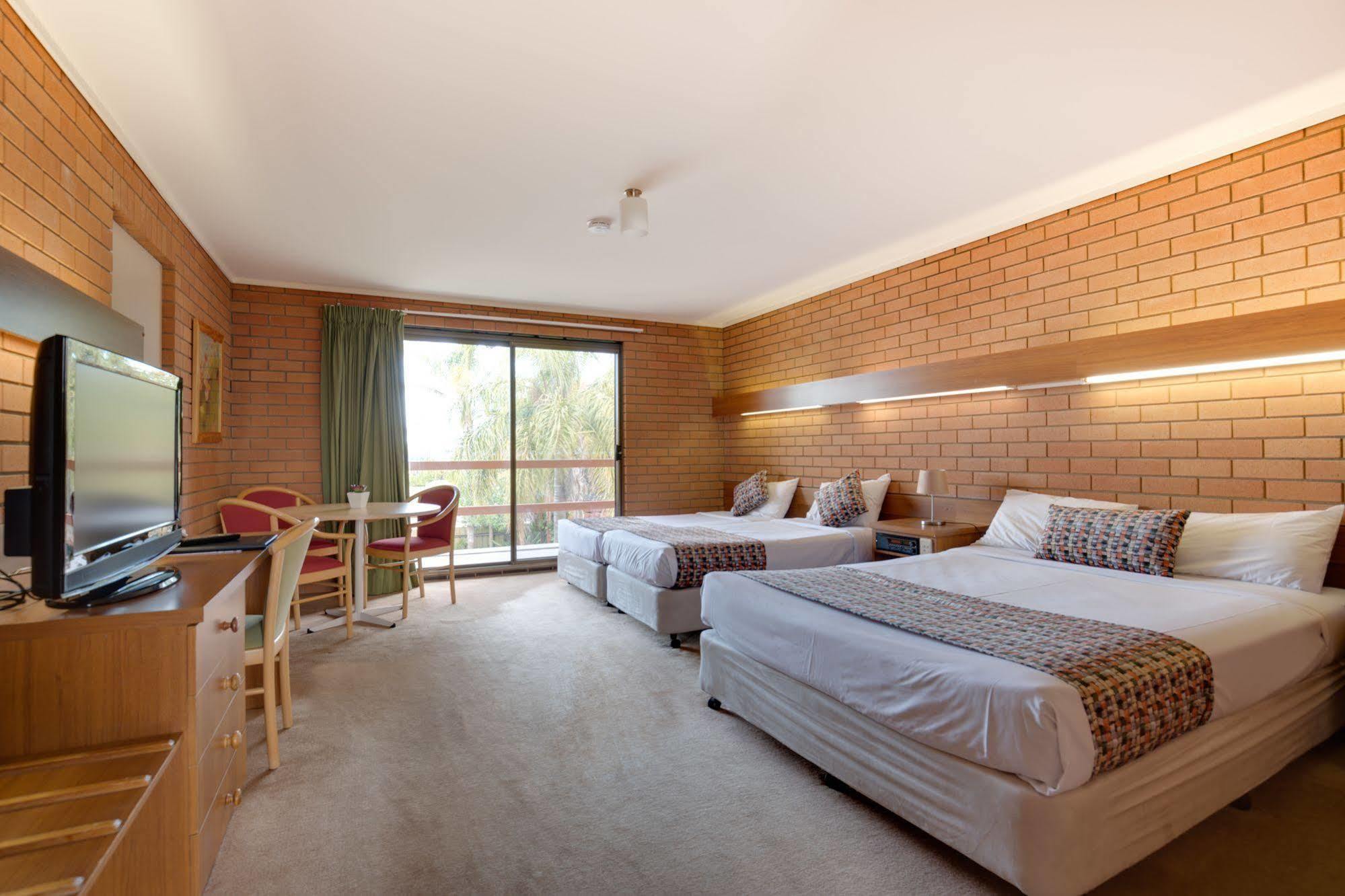 Crystal Fountain Motel Albury Exterior foto